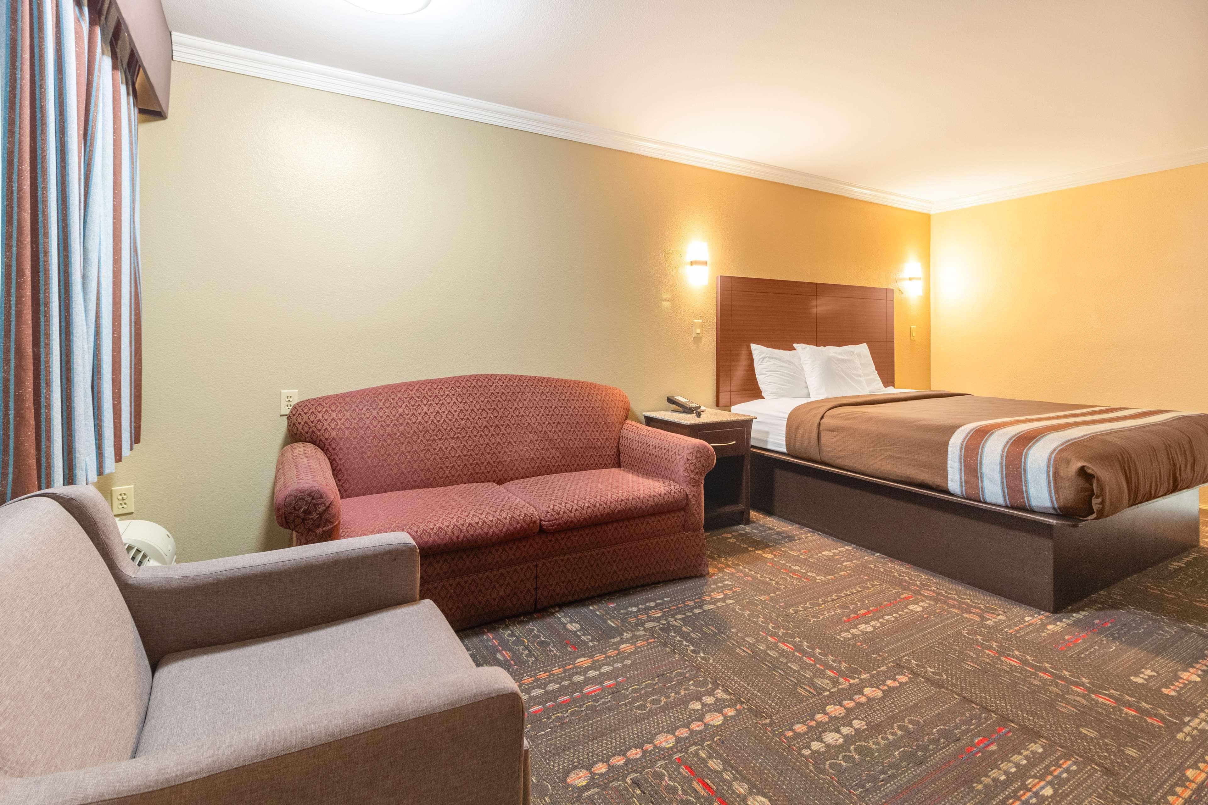 Hotel Dan Inn Uberaba & Convencoes By Nacional Inn Exteriör bild