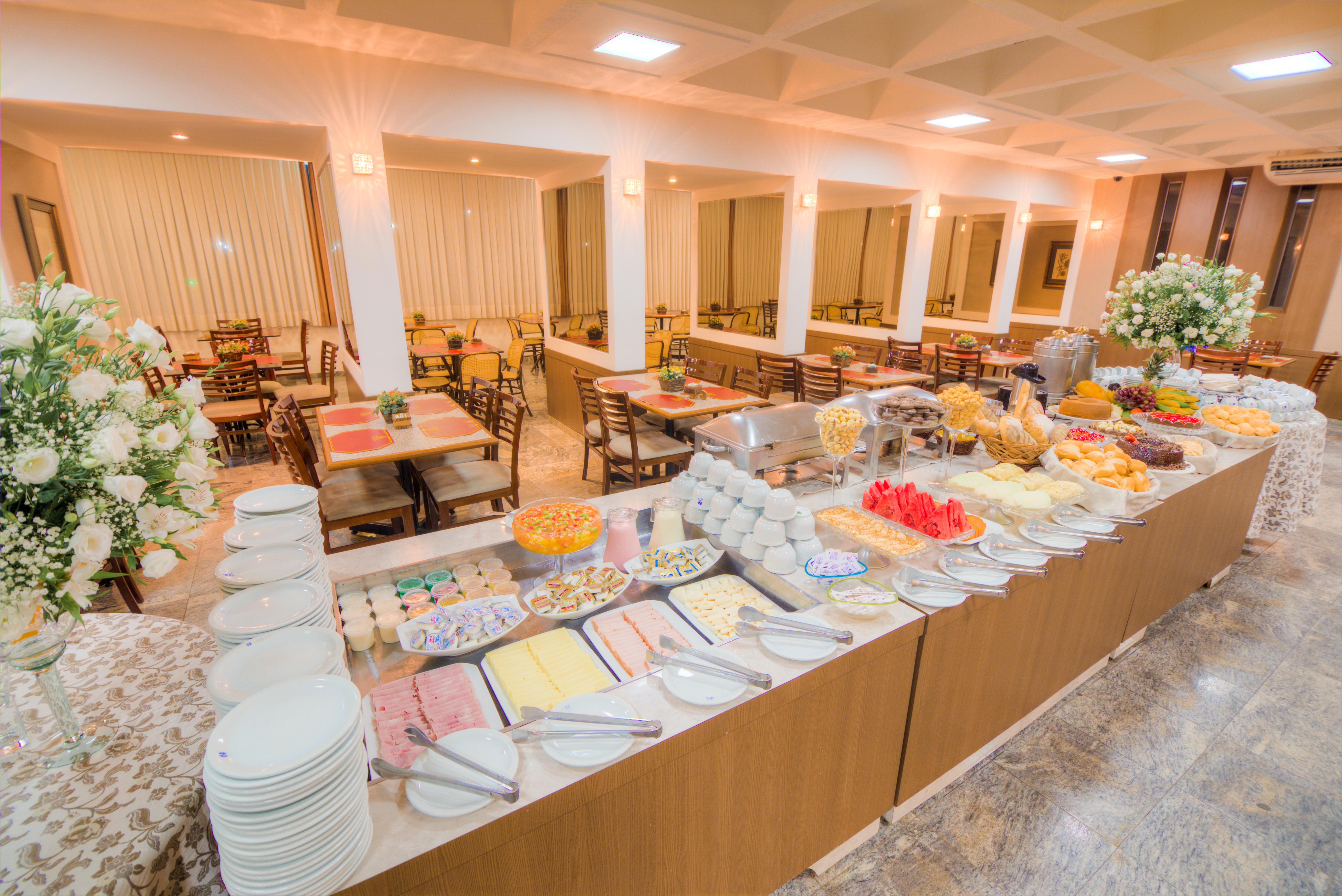 Hotel Dan Inn Uberaba & Convencoes By Nacional Inn Exteriör bild
