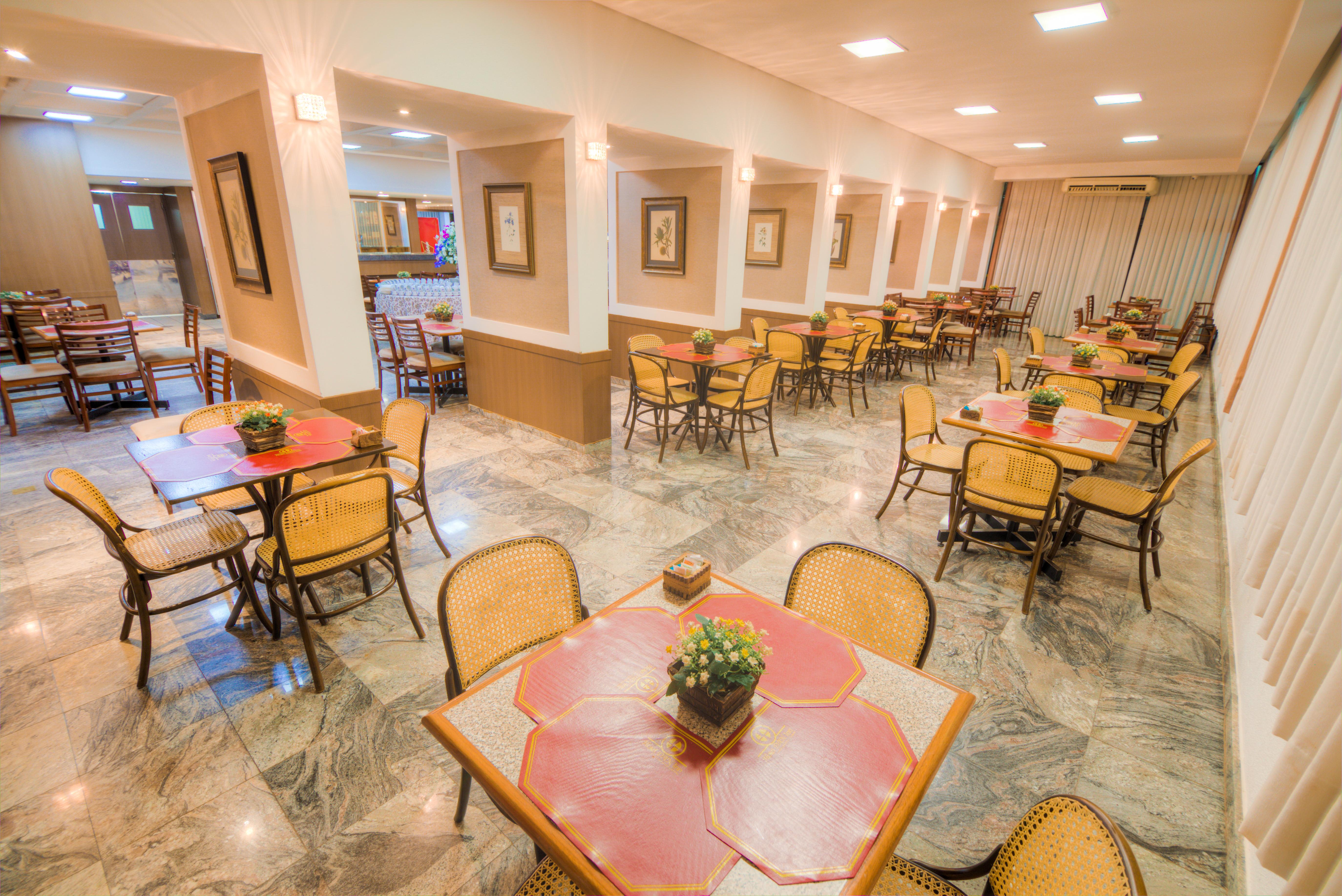 Hotel Dan Inn Uberaba & Convencoes By Nacional Inn Exteriör bild