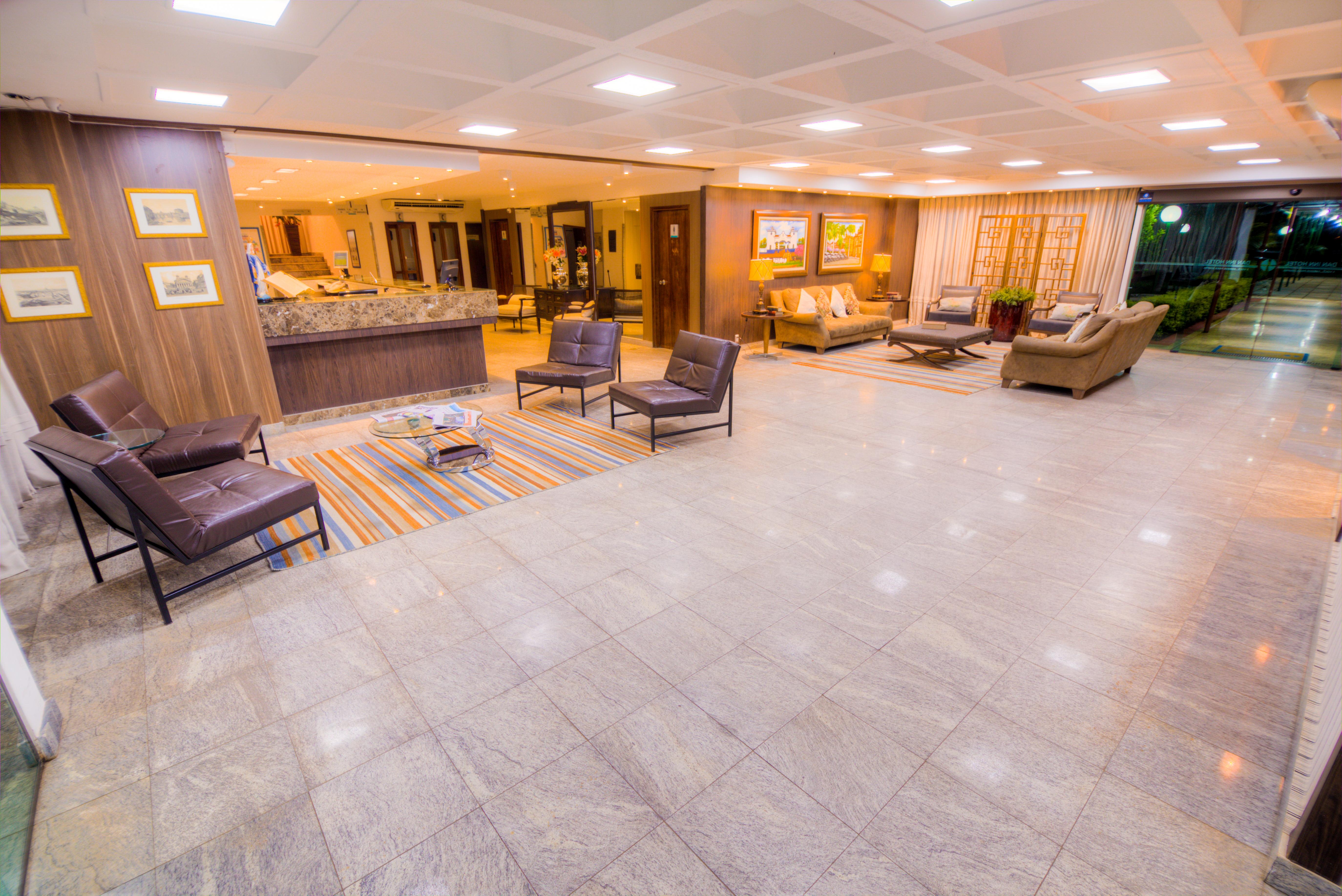 Hotel Dan Inn Uberaba & Convencoes By Nacional Inn Exteriör bild