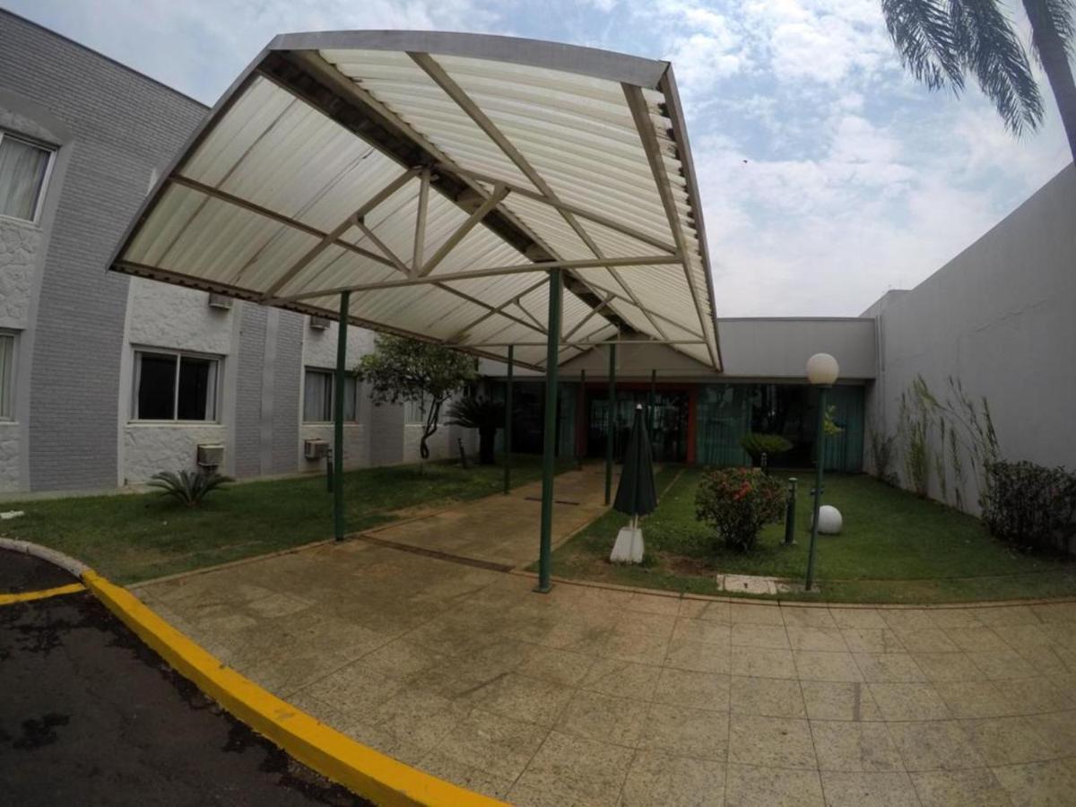 Hotel Dan Inn Uberaba & Convencoes By Nacional Inn Exteriör bild