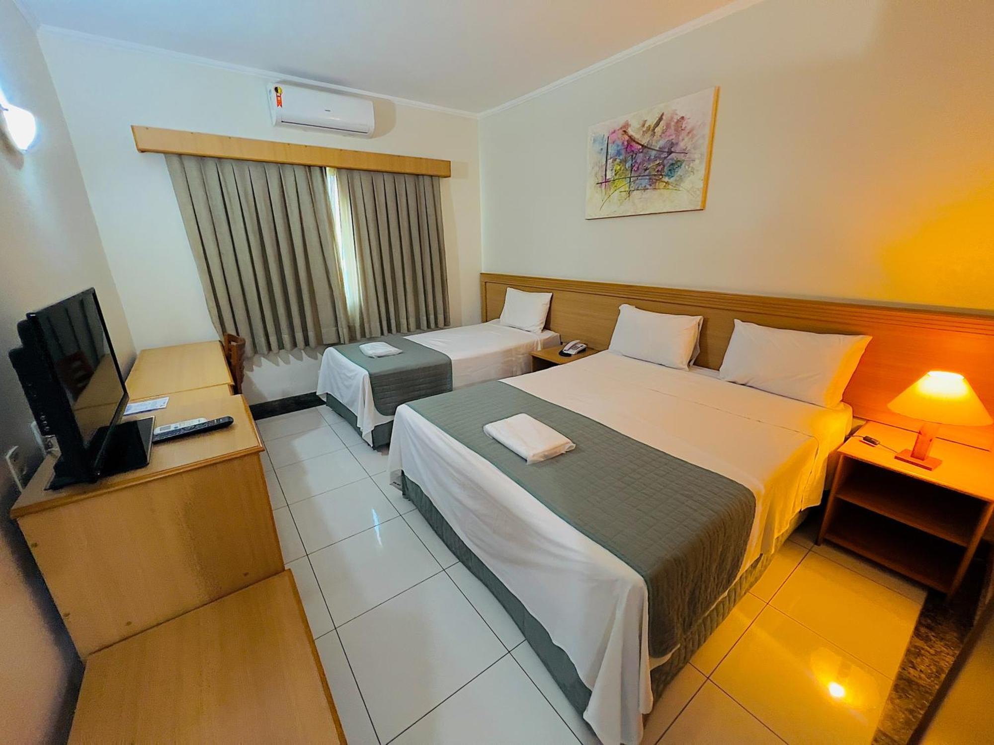 Hotel Dan Inn Uberaba & Convencoes By Nacional Inn Exteriör bild